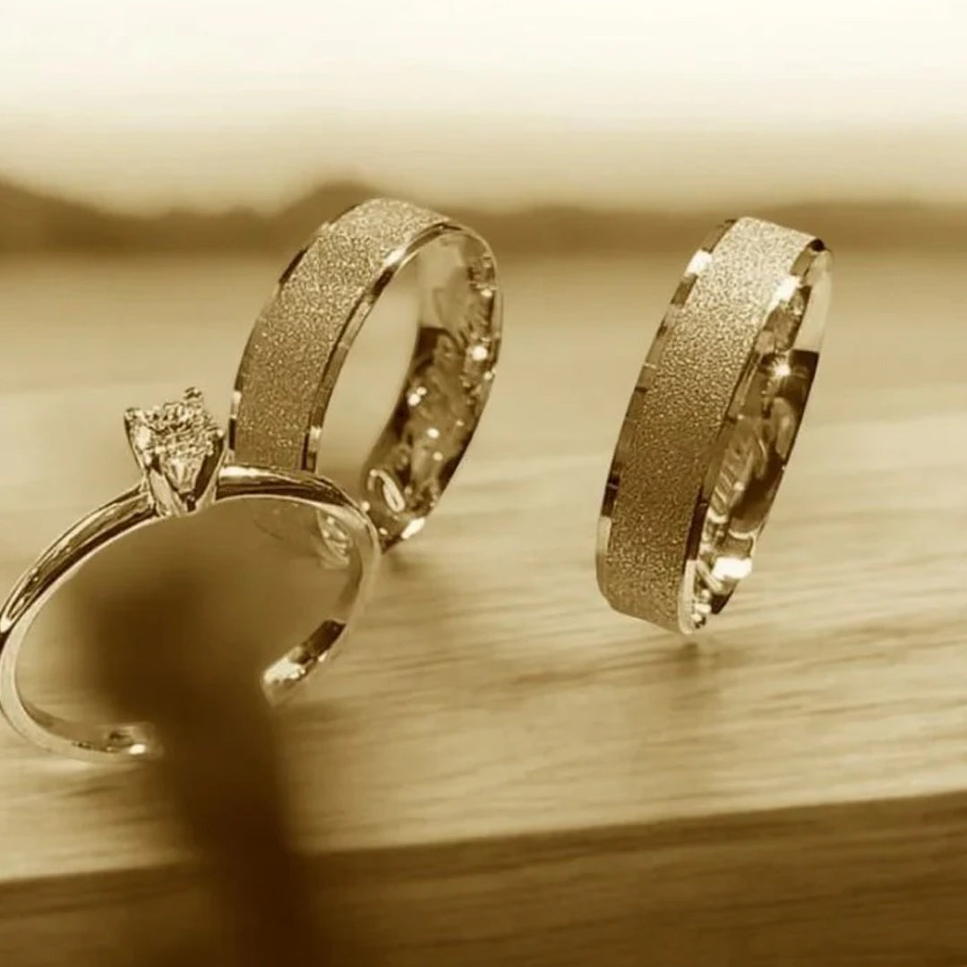 Combo Alianca Moeda Antiga 4Mm Forro Deluxe Solitario 5 Anos De Garantia